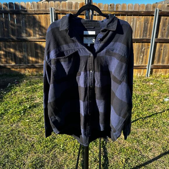 Aerie Tops - Aerie Women's Navy Blue Plaid Cotton Flannel Button Down Shirts Size Small NWT